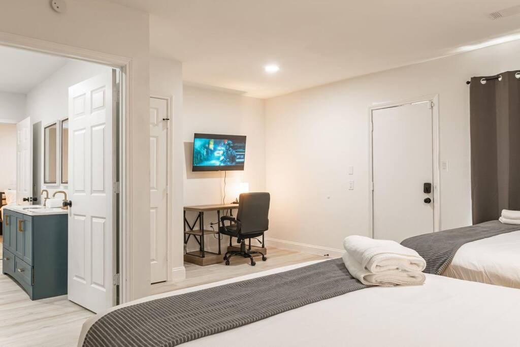 Roomy Home 5 Mins From Attractions Galveston Exterior foto